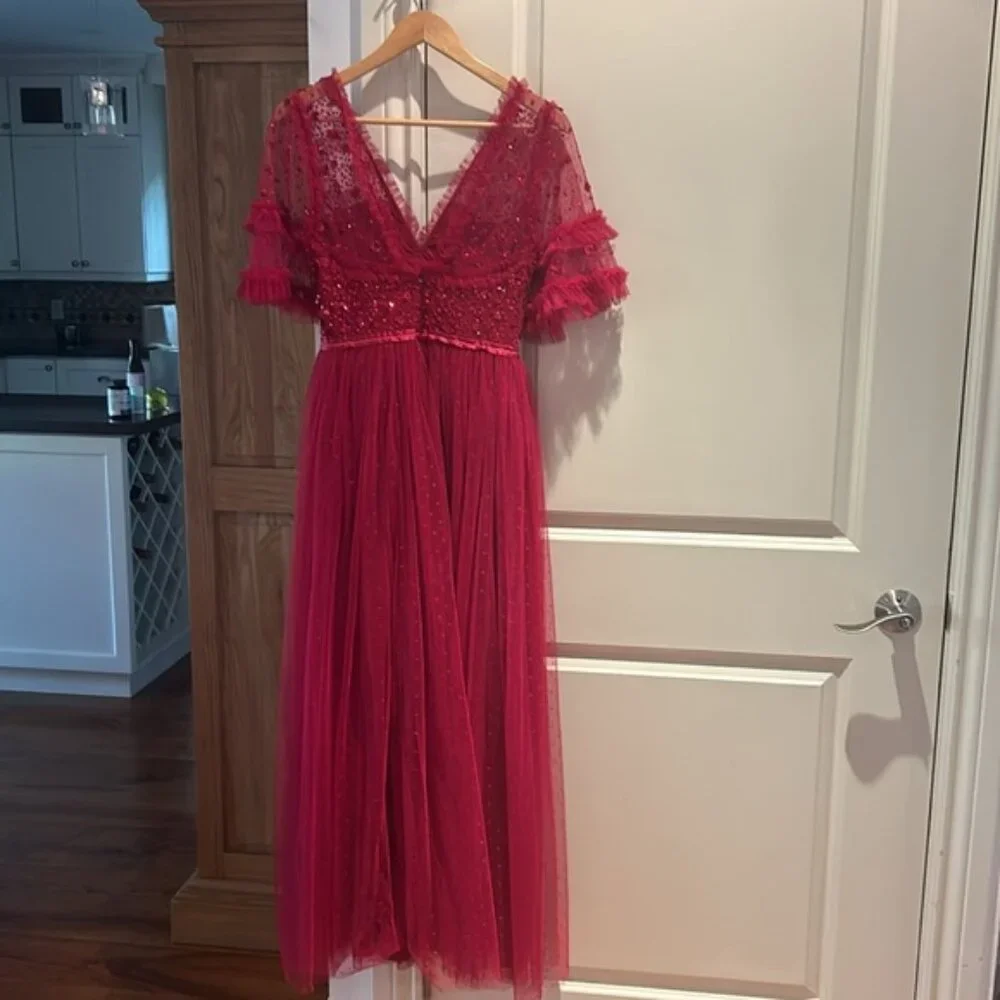 ❌❌SOLD❌❌NWT NEEDLE & THREAD Maybelle Embellished Tulle Fit-&-Flare Dress red 4 - Picture 2 of 13